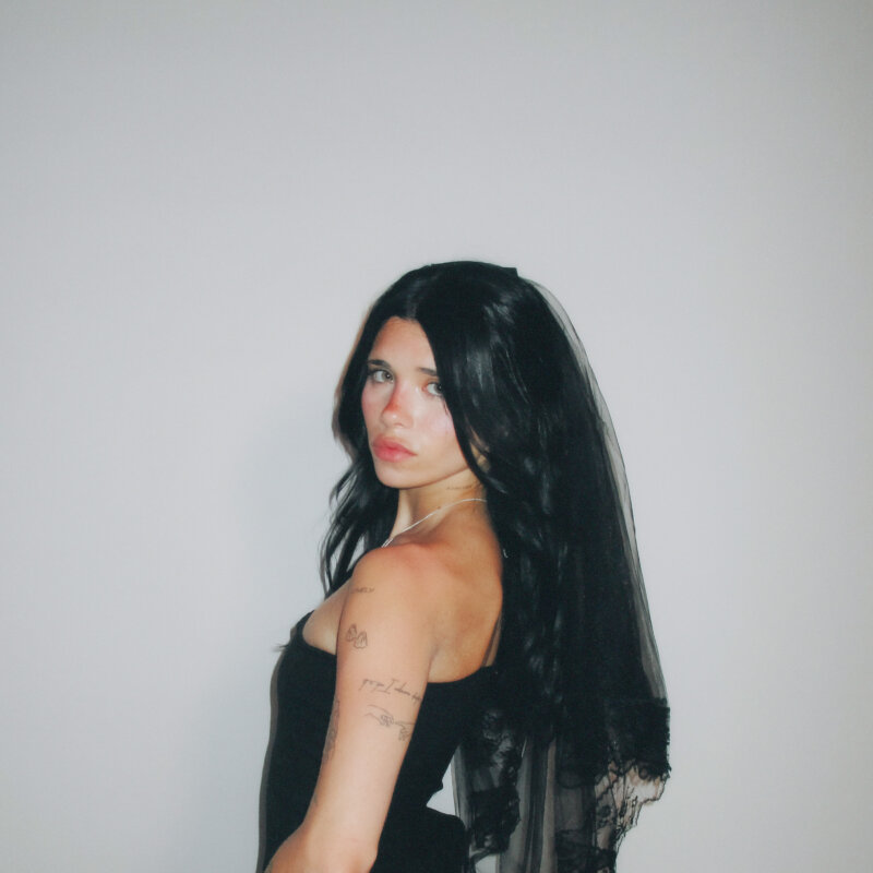 Nessa Barrett